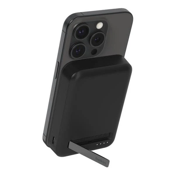 Belkin BoostCharge Pro 10 000 mAh Magnetic Power Bank Black BPD008btBK