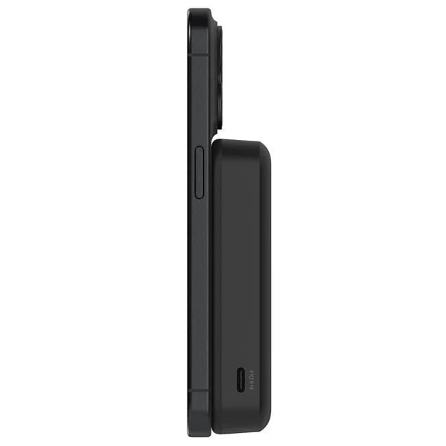 Belkin BoostCharge Pro 10 000 mAh Magnetic Power Bank Black BPD008btBK - Image 3