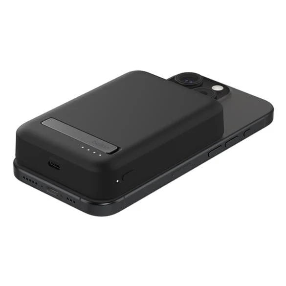 Belkin BoostCharge Pro 10 000 mAh Magnetic Power Bank Black BPD008btBK - Image 5