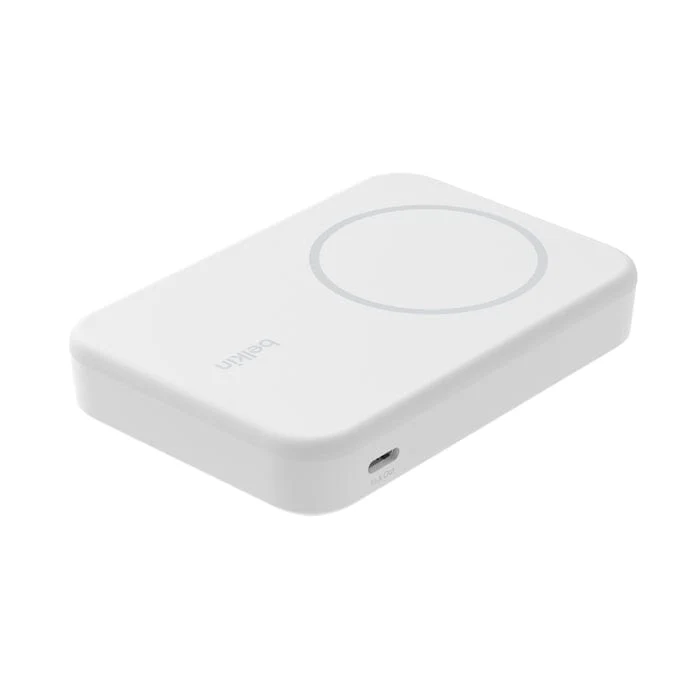 Belkin BoostCharge Pro 10 000mAh Magnetic Power Bank White BPD006btWH - Image 5