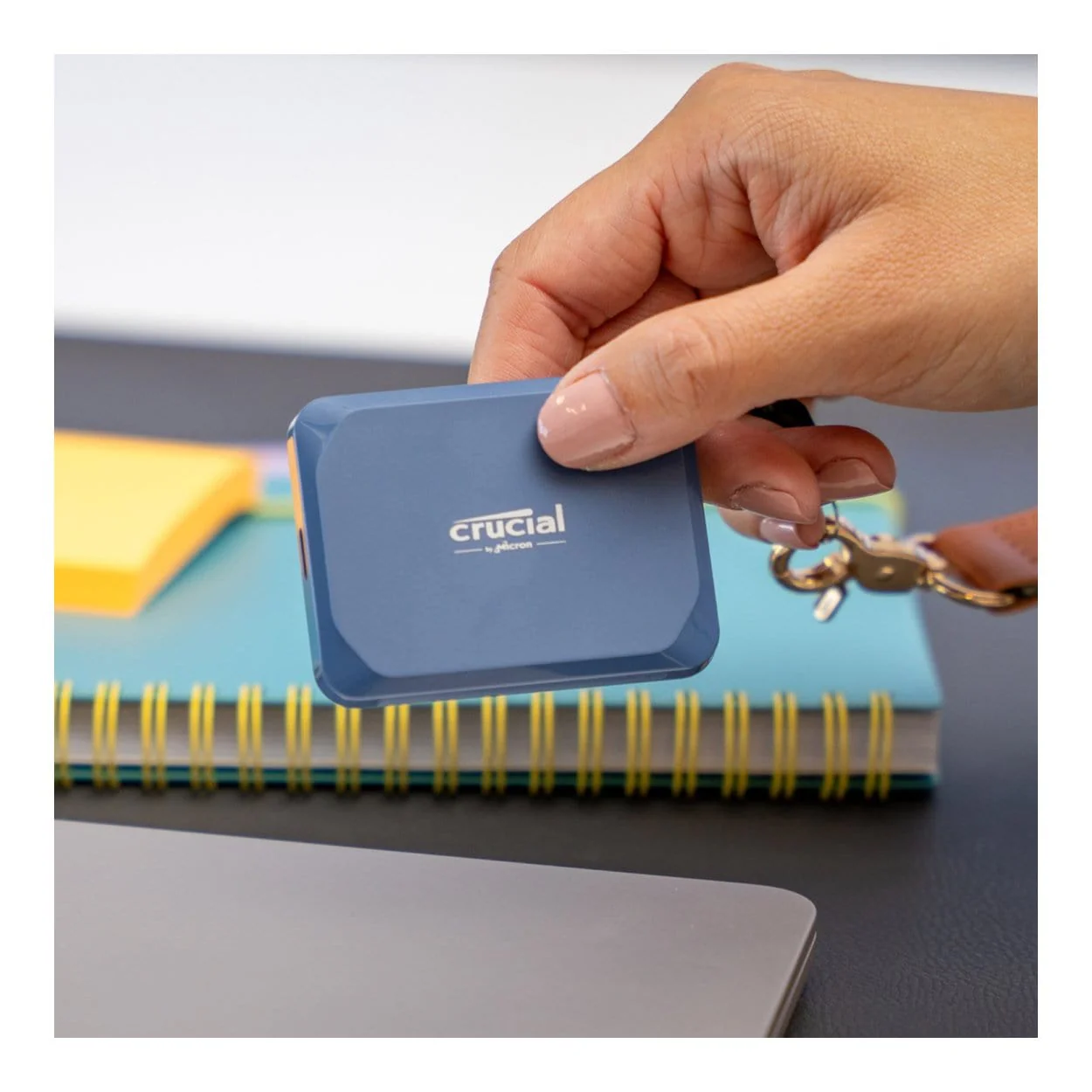 Crucial X10 1TB Type-C Blue External SSD CT1000X10SSD9 - Image 4