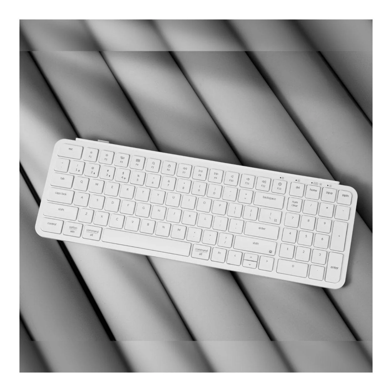 Keychron B2 Pro Ultra-Slim Wireless Keyboard Ivory White B2P-K8 - Image 3