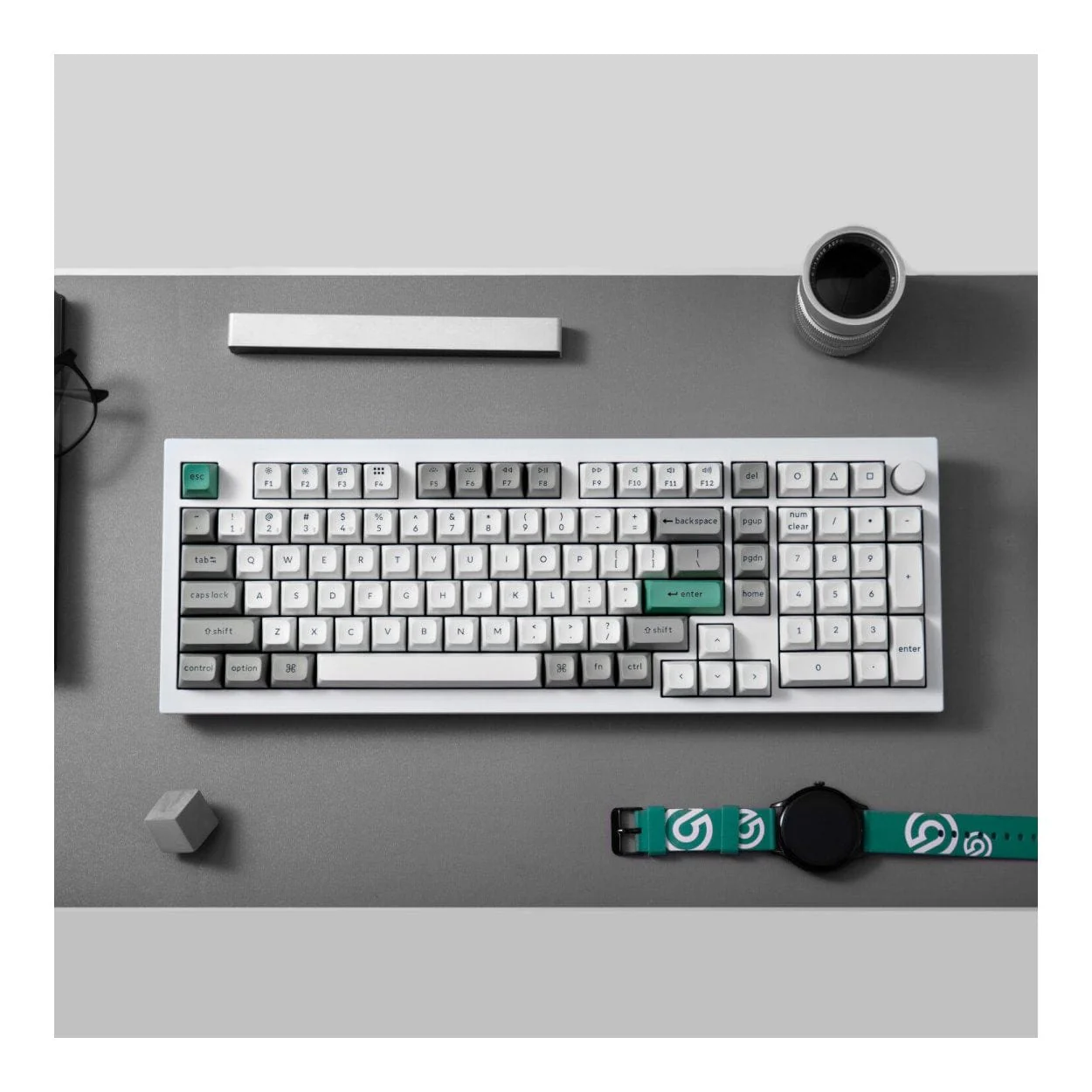 Keychron QMK/VIA Wireless Custom Keyboard - Shell White Q5M-P1 - Image 3