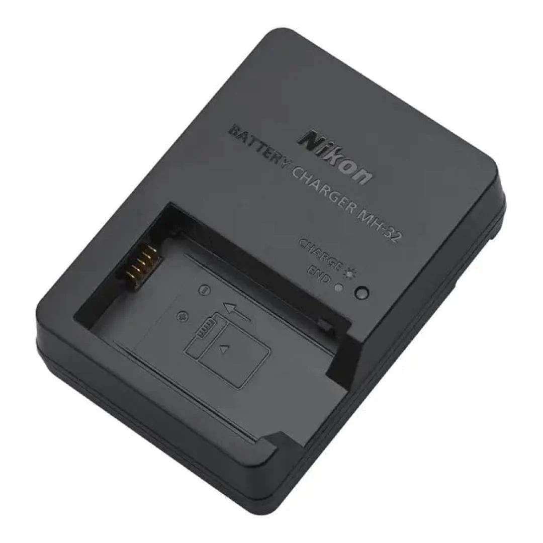 Nikon MH-32 Battery Charger CAMNIACILCMH32