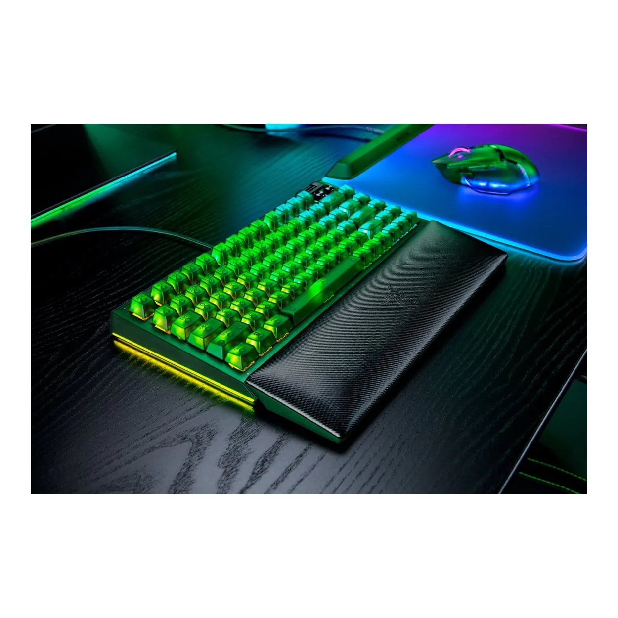Razer BlackWidow V4 75 Mechanical Gaming Keyboard - Phantom Green Edition RZ03-05003300-R3M1 - Image 4