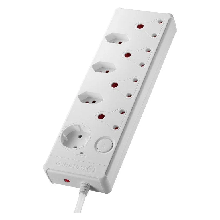 Switched 8-way High Surge Protection Multiplug with 0.5m Cord White SWD-9508-05-WT - Image 3