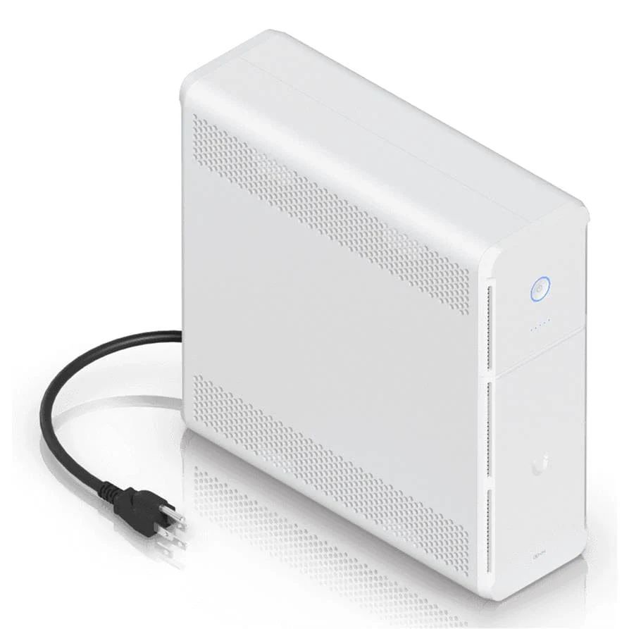 Ubiquiti 1kVA 600W 10 AC Outlet Line-Interactive Tower UPS - Image 2